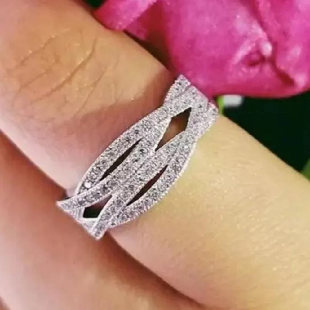 ETERNITY 925 STERLING SILVER DIAMOND RING, CUTE RING, SHINY RING. - Picture 2 of 6